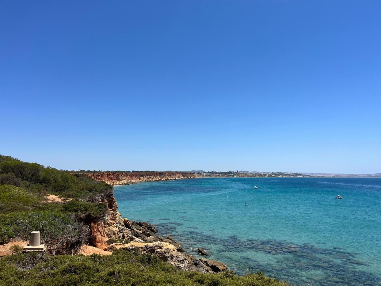 Apartamentos Alsa Conil Conil De La Frontera Exteriör bild